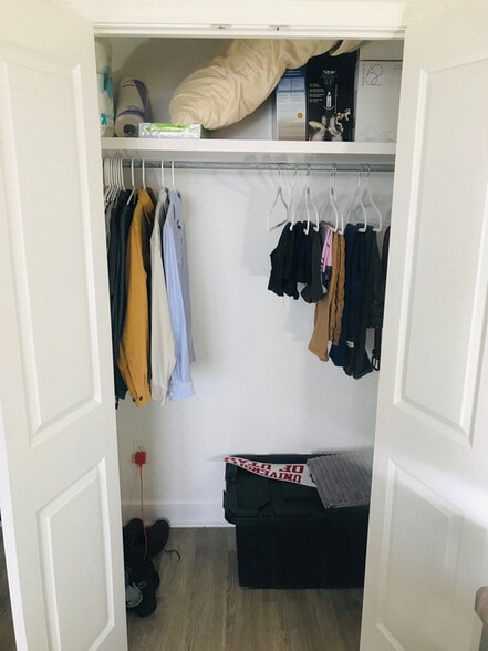 More Photos Of 827 N State St, Jackson Apartments For Sale