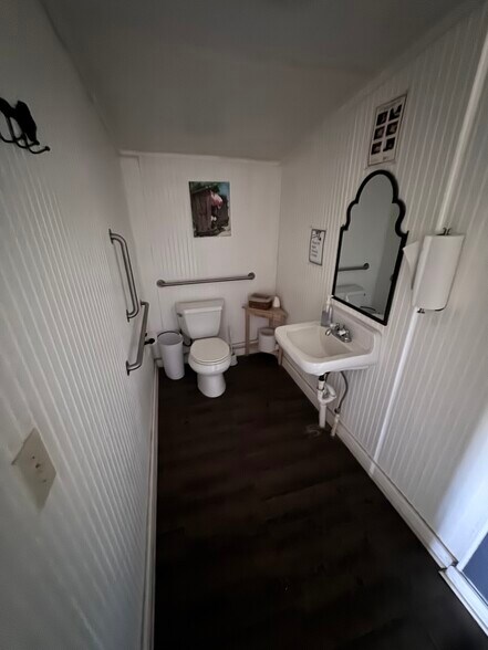 More Photos Of 252 FM 3162, Sandia Restaurant For Sale