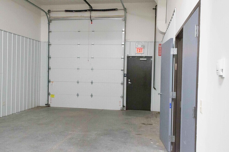 More Photos Of 1325 E Airport Rd, Grand Island Storefront Retail Office For Sale