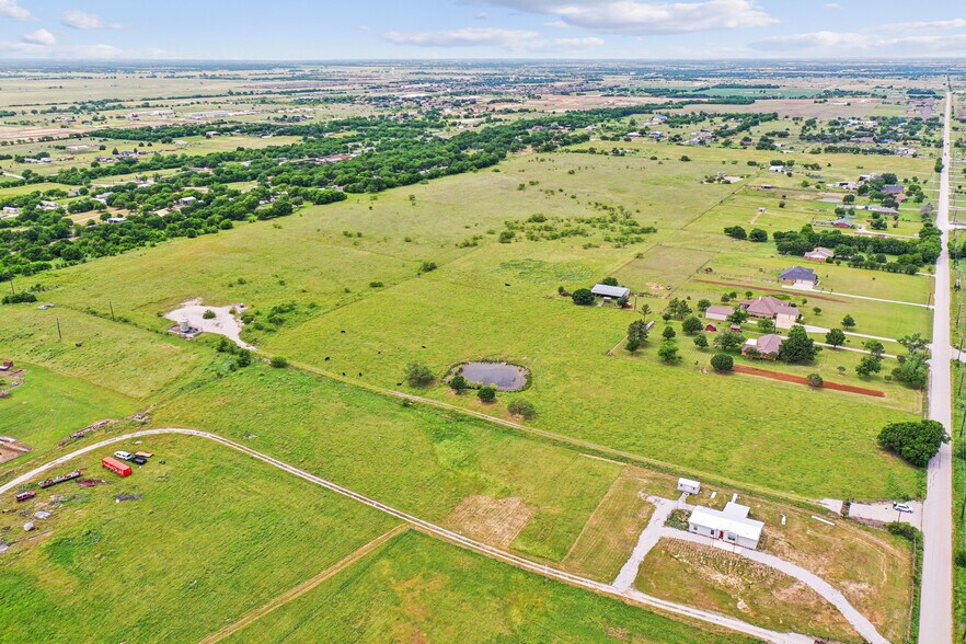 More Photos Of TBD Florance Rd, Ponder Land For Sale