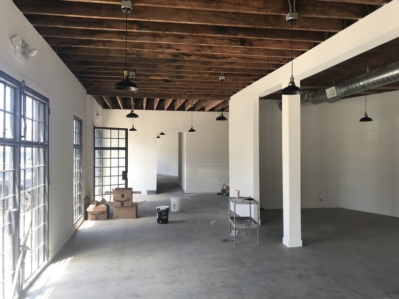 More Photos Of 651 Anderson St, Los Angeles Showroom For Sale