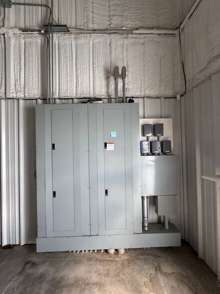 More Photos Of 19820 SW 29th St, Union City Industrial For Lease