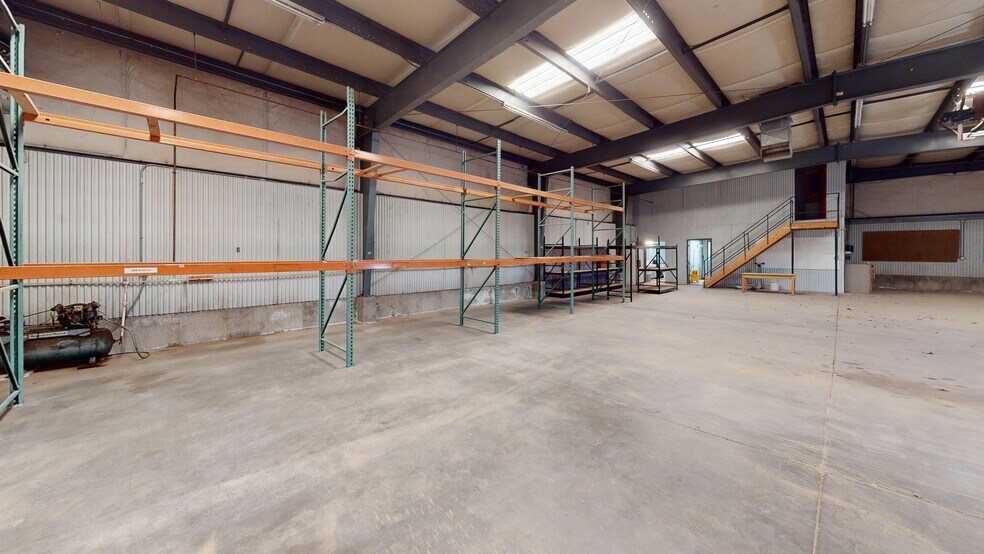 More Photos Of 97 N Fabrication Dr, Pueblo Warehouse For Lease