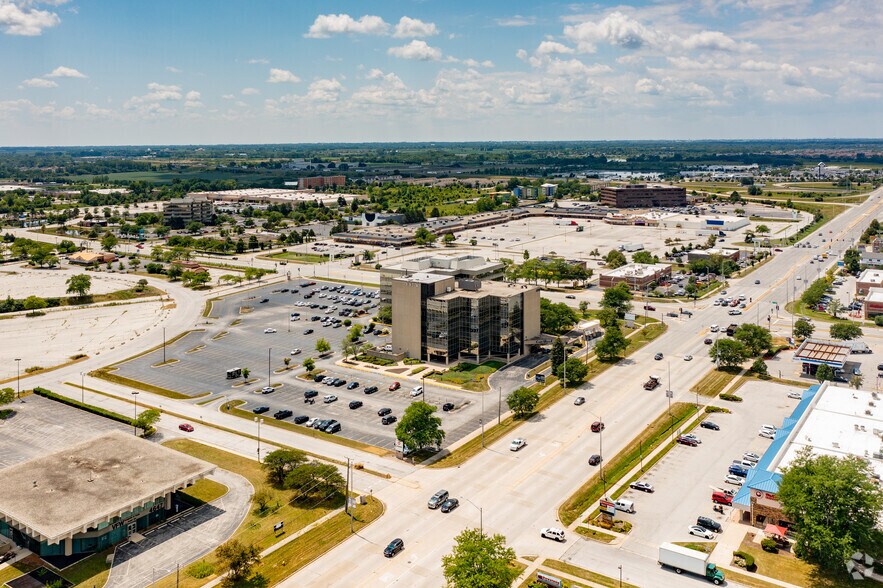 More Photos Of 4749 Lincoln Mall Dr, Matteson Office For Lease