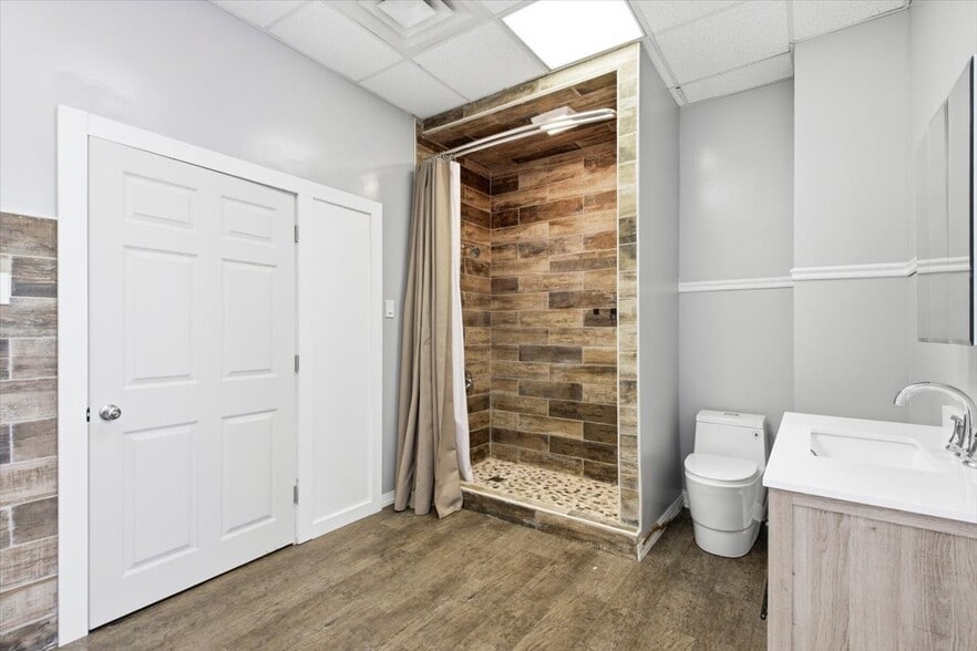 More Photos Of 16-22 E Union St, Wilkes-Barre Apartments For Sale