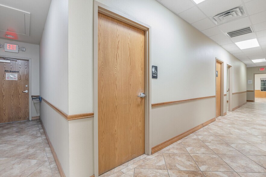 More Photos Of 2753 SH 322 Hwy, Longview Office Residential For Lease