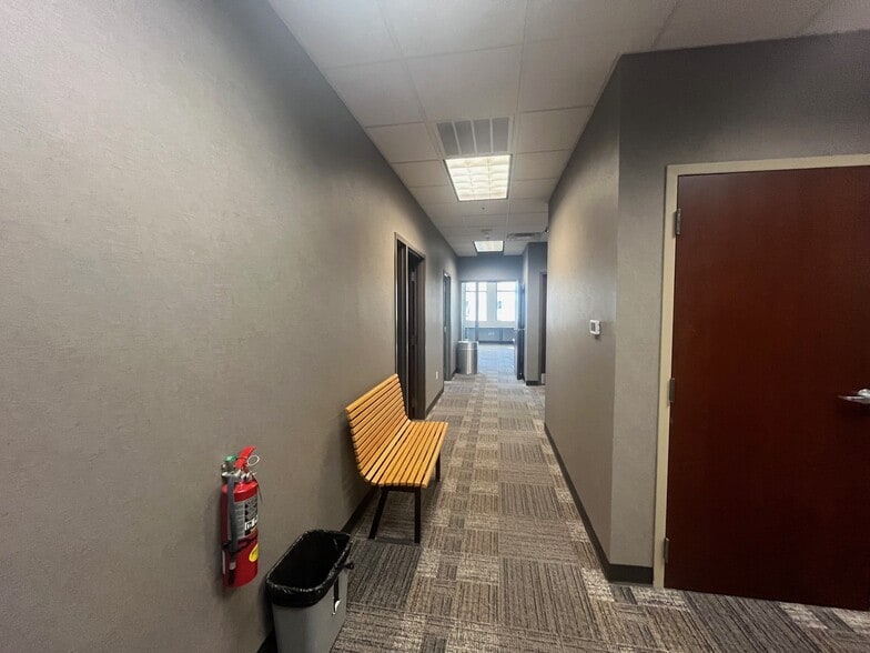 More Photos Of 1200 N St, Lincoln Office For Lease