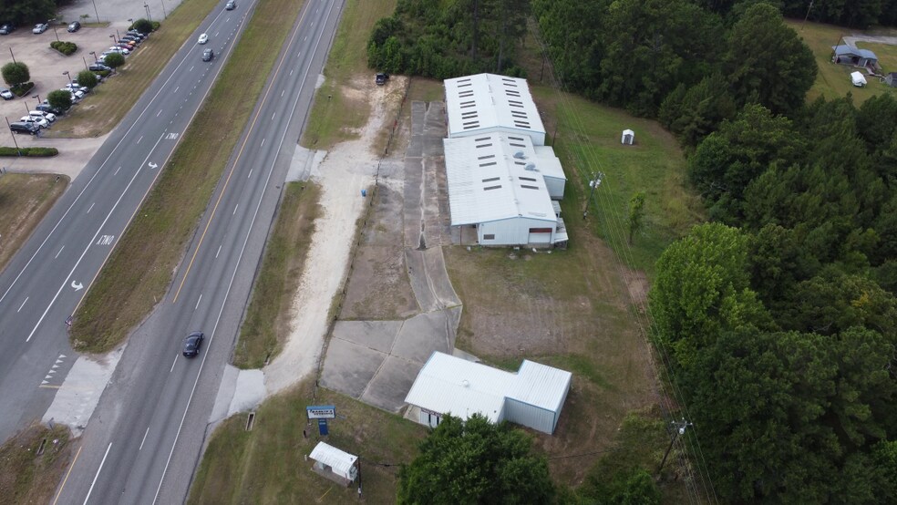 More Photos Of 3014 US Hwy 59 South, Livingston Manufacturing For Sale