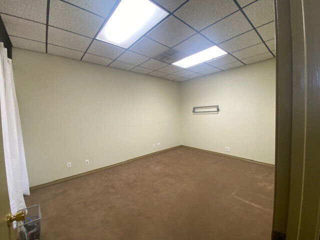 More Photos Of 4692 E University Blvd, Odessa Medical For Lease