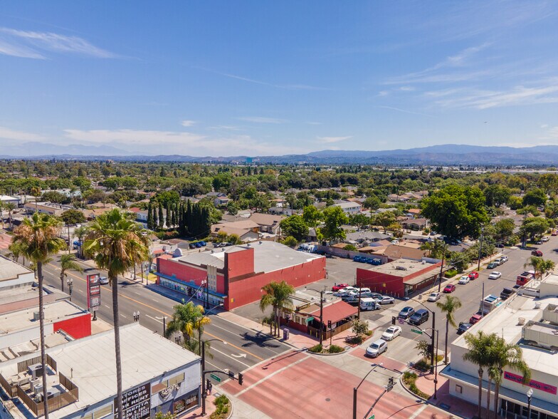 Primary Photo Of , Santa Ana General Retail For Sale