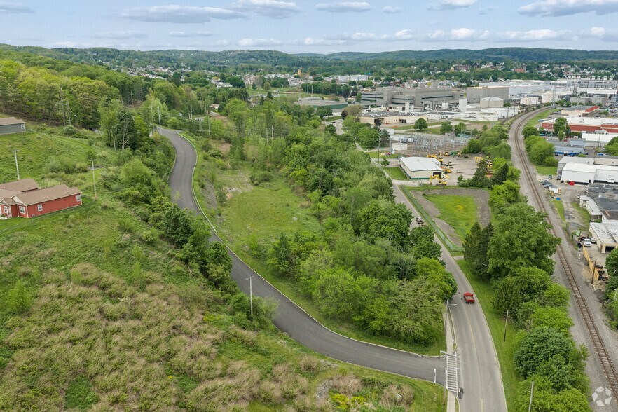 More Photos Of 701 E Franklin St, Endicott Land For Sale