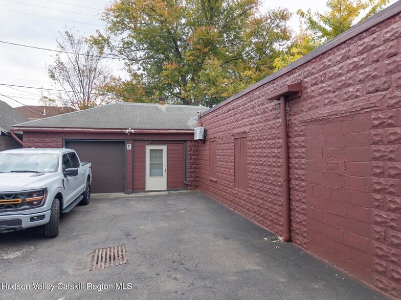 More Photos Of 674 Broadway, Kingston Storefront Retail Residential For Sale