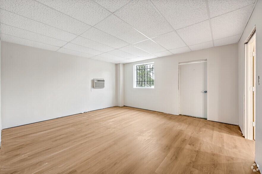 More Photos Of 6275 Highway 85, Riverdale Unknown For Lease