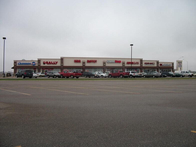 More Photos Of 4103 Osborne Dr W, Hastings Unknown For Lease