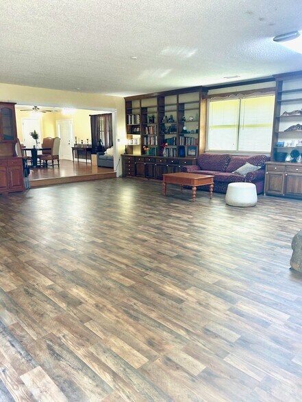 More Photos Of 2093 W Lynchburg Salem Tpke, Bedford Unknown For Lease