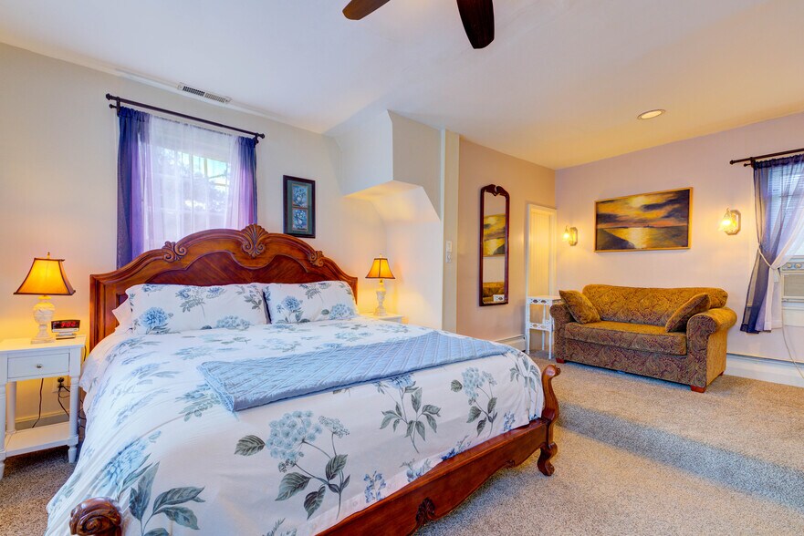 More Photos Of 4188 Nelson Rd, New Church Hotel For Sale