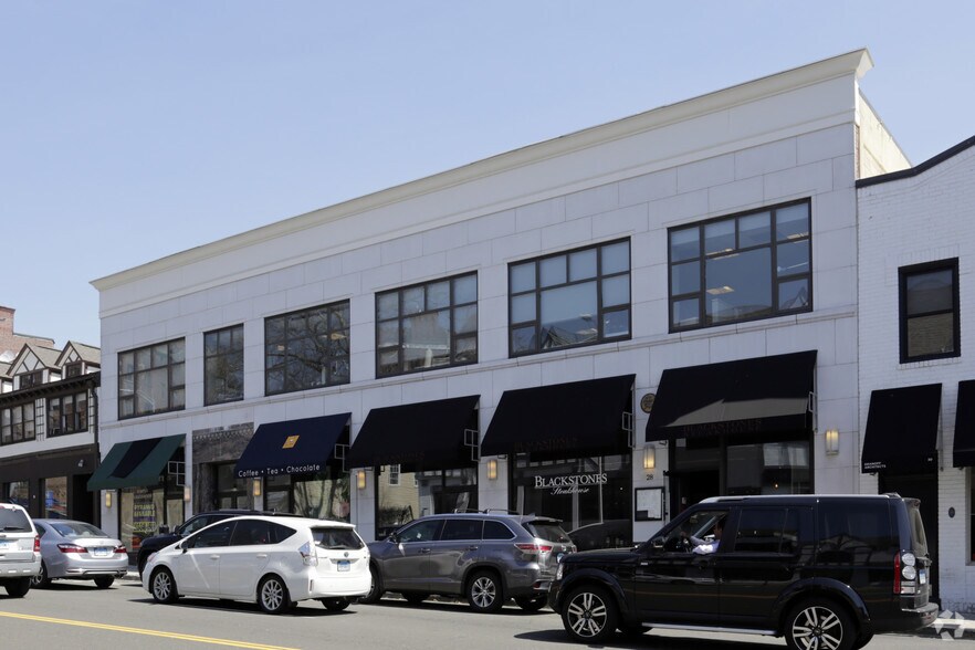 Primary Photo Of 26-44 W Putnam Ave, Greenwich Storefront Retail Office For Lease