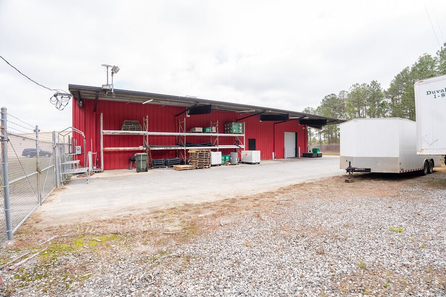 More Photos Of 3321 Holley Rd, Lizella Freestanding For Sale