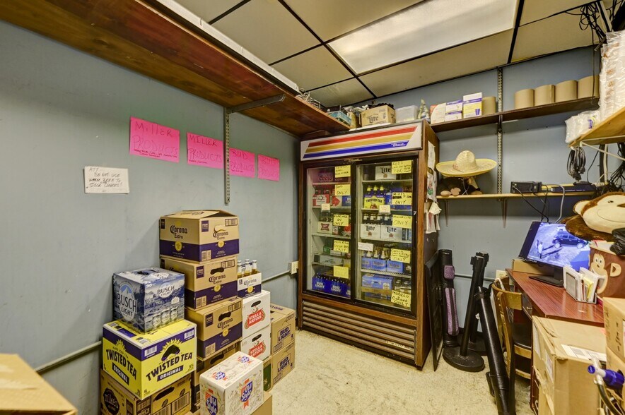 More Photos Of 2826 Chicago Rd, South Chicago Heights Restaurant For Sale