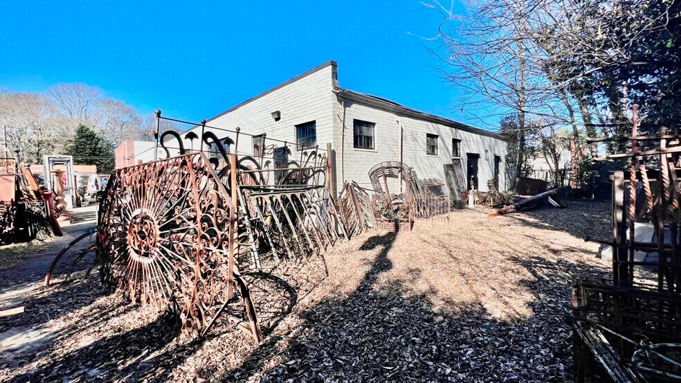 More Photos Of 2834 Church St, East Point Flex For Sale
