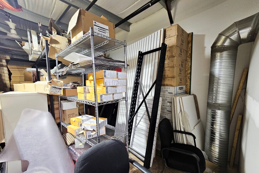 More Photos Of 2920 Ellwood Dr SW, Edmonton Warehouse For Sale