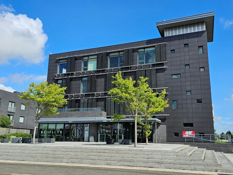 More Photos Of Bridge St W, Middlesbrough Coworking Space