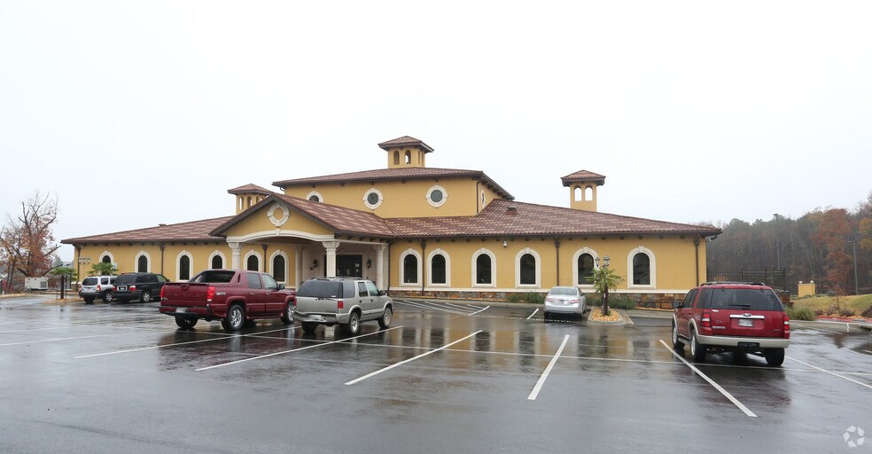 Primary Photo Of 1401 Kanis Park Dr, Little Rock Medical For Lease