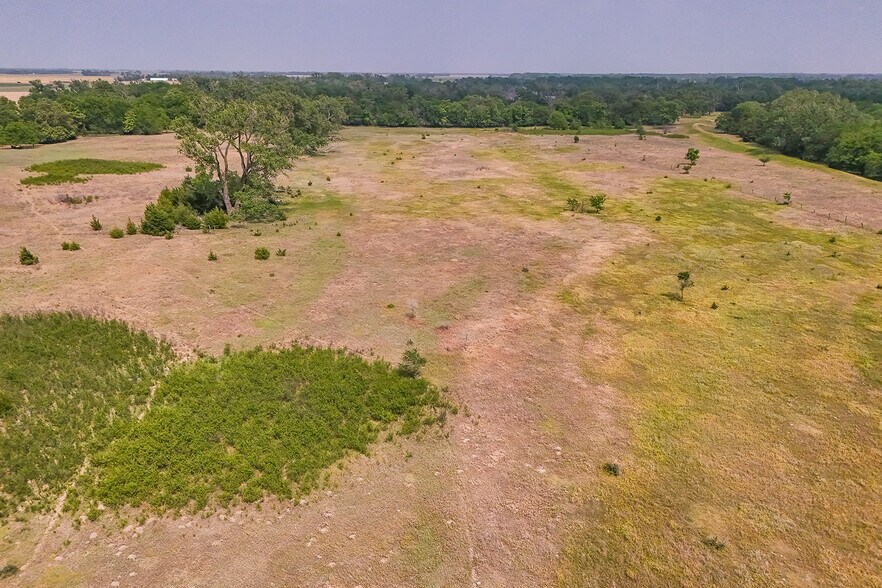 More Photos Of 9111 Long View Road, Burrton Land For Sale