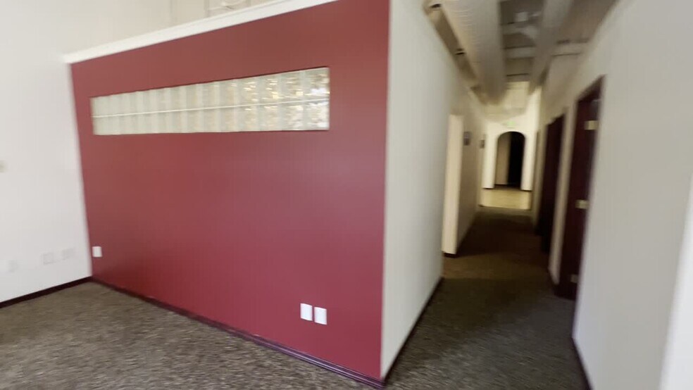 Primary Photo Of 300-350 E Main St, Pullman Storefront Retail Office For Lease