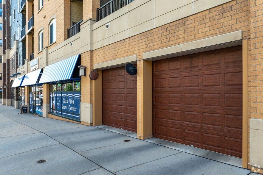 More Photos Of 401 N Washington St, Green Bay Apartments For Sale