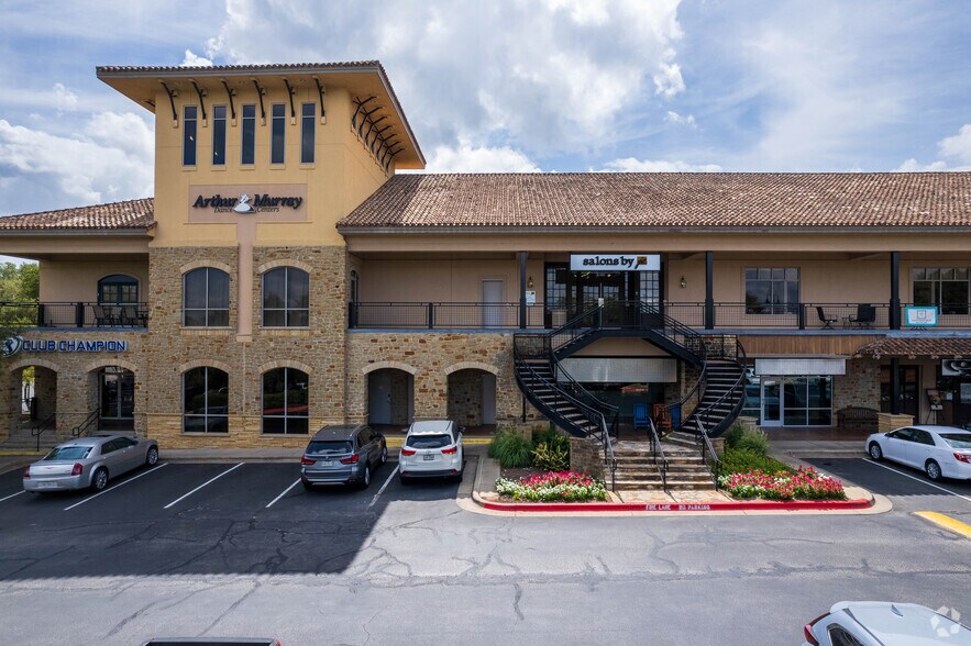 More Photos Of 3801 Capital Of Texas Hwy N, Austin General Retail For Lease