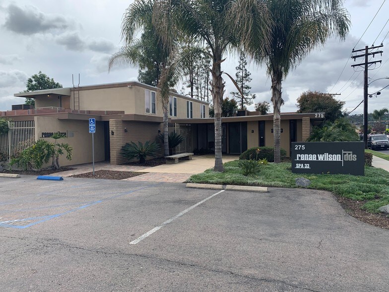 More Photos Of 275 W Madison Ave, El Cajon Medical For Sale