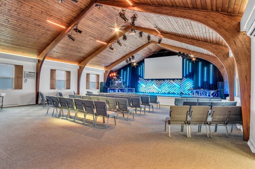 More Photos Of 4699 Earl Dr, Harrisburg Religious Facility For Sale