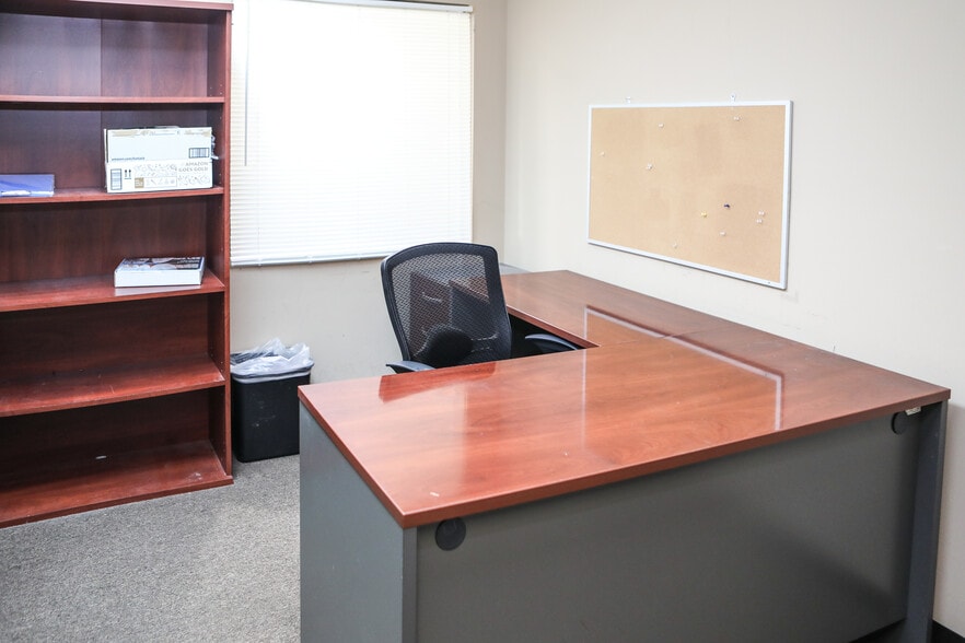 More Photos Of 1210-1212 Menlo Dr NW, Atlanta Warehouse For Sale