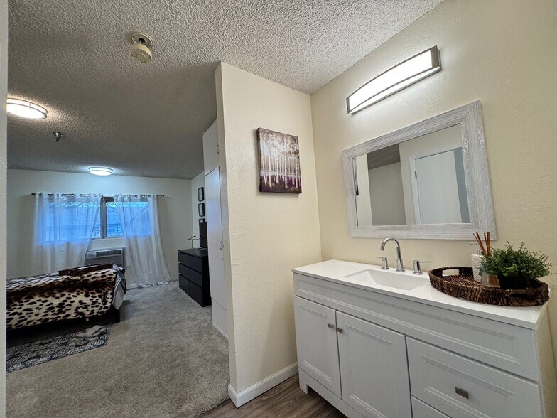 More Photos Of 424 Highway A 12, Grenada Truck Stop For Sale