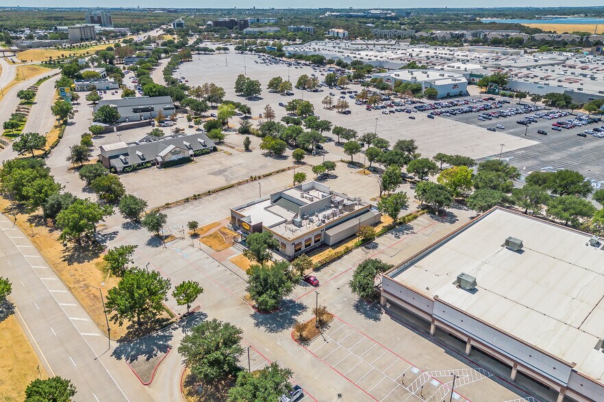 More Photos Of 2655 E Grapevine Mills Cir, Grapevine Restaurant For Sale