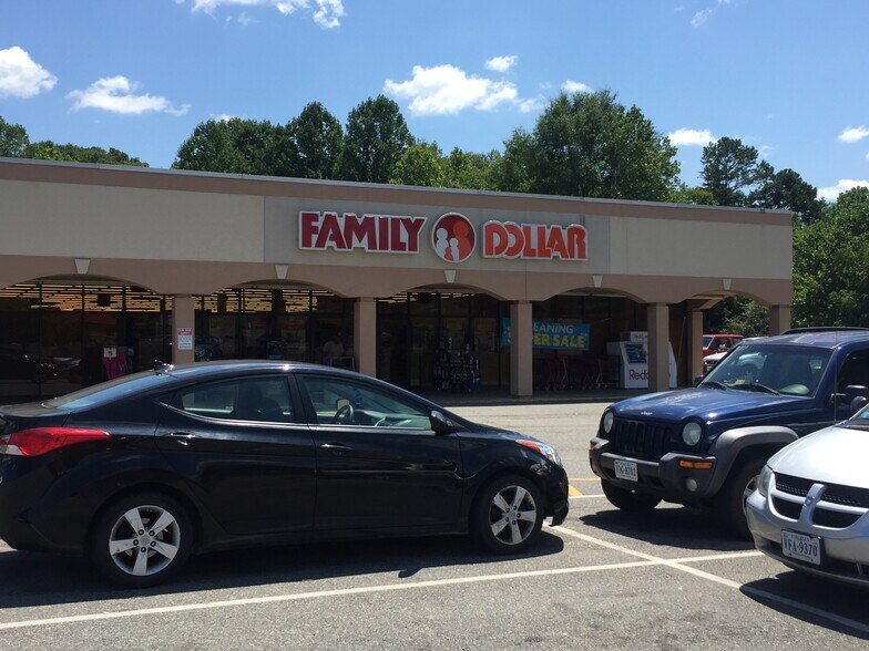 More Photos Of 502 E Main St, Louisa Unknown For Lease