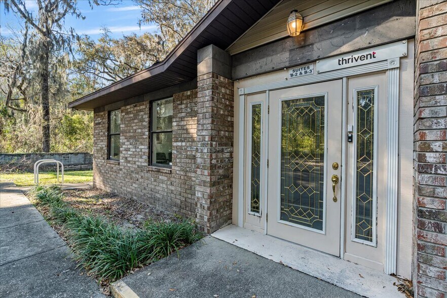 More Photos Of 7733 W Newberry Rd, Gainesville Office For Lease