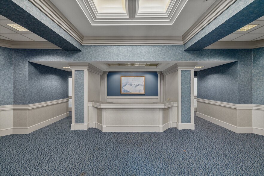 More Photos Of 380 N Main St, Mansfield Office Residential For Sale