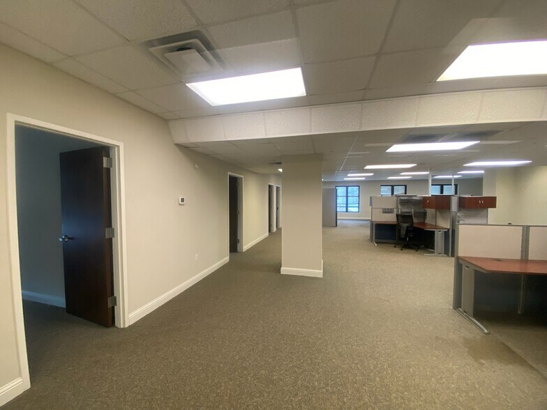 More Photos Of 229 Milam St, Shreveport Loft Creative Space For Lease