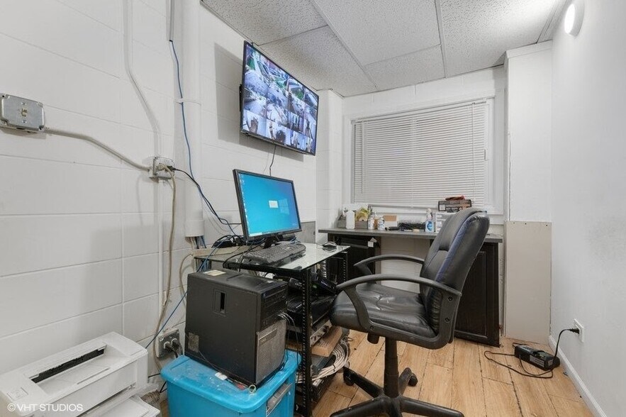 More Photos Of 7270 S South Shore Dr, Chicago Apartments For Sale