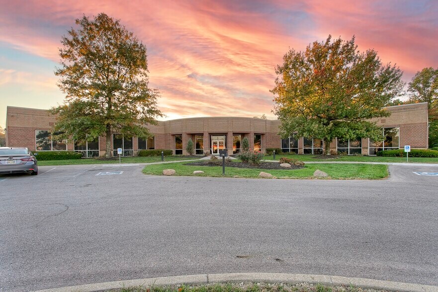 More Photos Of 1103 Allen Dr, Milford Office For Lease