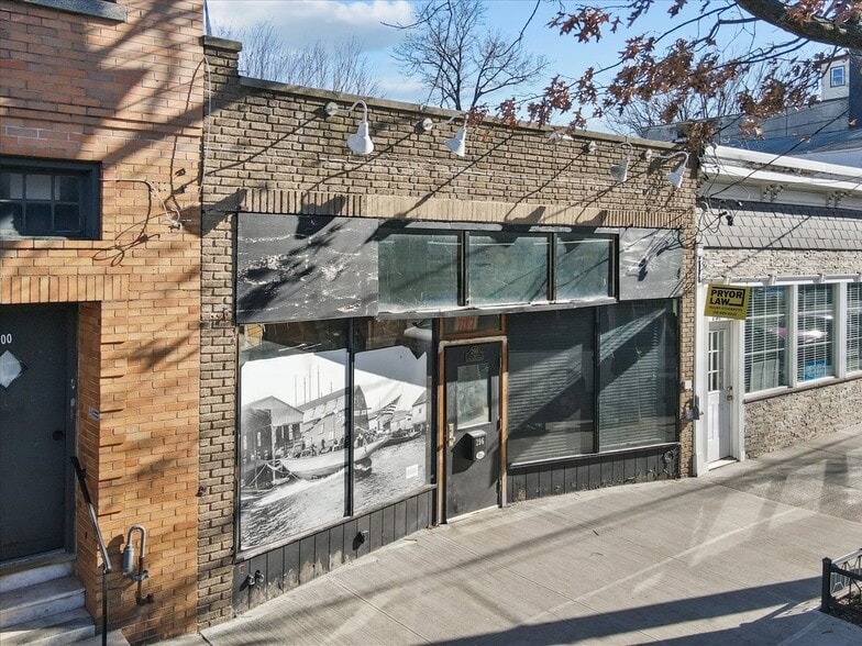 More Photos Of 296 City Island, Bronx Storefront For Sale