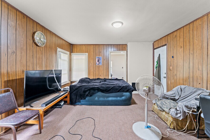 More Photos Of 175 Chapin St, Binghamton Apartments For Sale