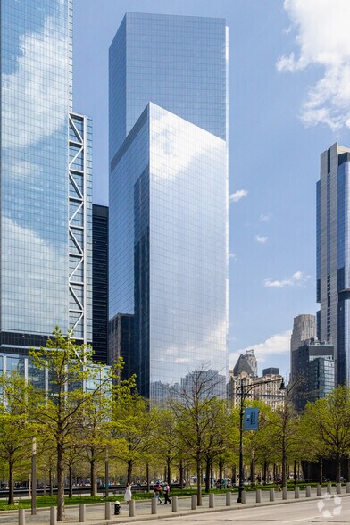 More Photos Of 4 World Trade Center, New York Office For Lease