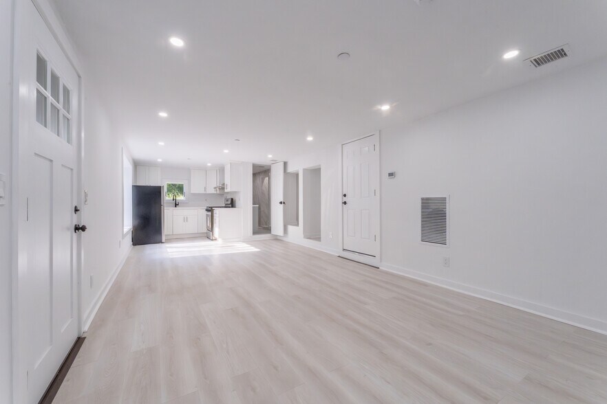 More Photos Of 2096 Ulster Ave, Lake Katrine Multifamily For Sale