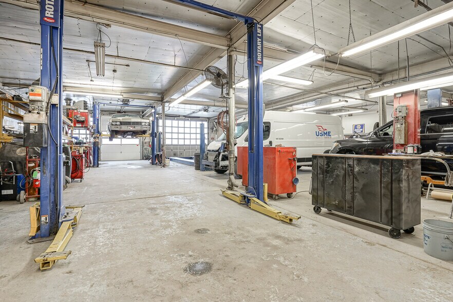 More Photos Of 100 White Horse Pike, Oaklyn Auto Dealership For Sale