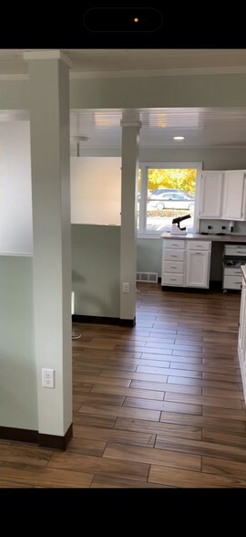 More Photos Of 224 S Weaver Ave, Fremont Office For Sale