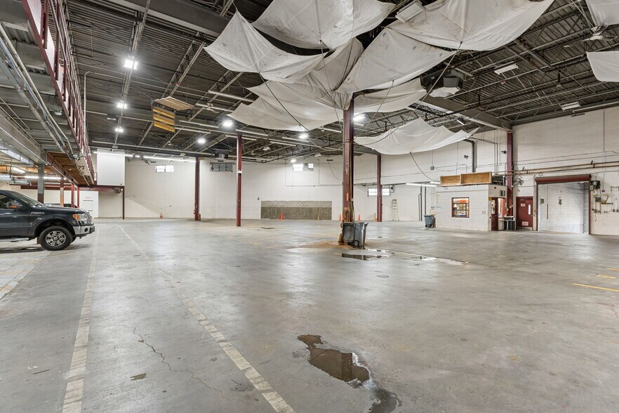 More Photos Of 510 E 2nd St, South Boston Warehouse For Lease