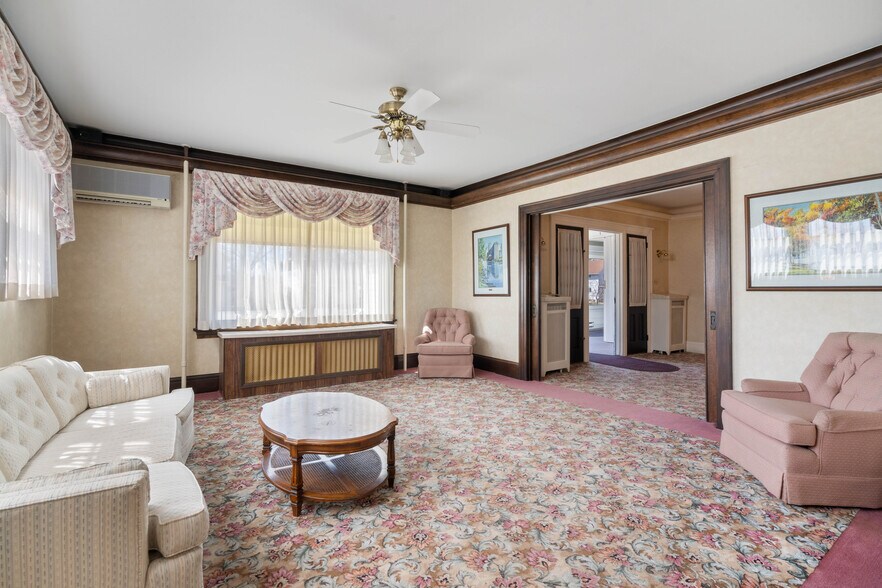 More Photos Of 1209 E 5th St, Superior Multifamily For Sale